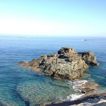 مكان تخييم Chalet Bord De Mer En Haute-corse *
